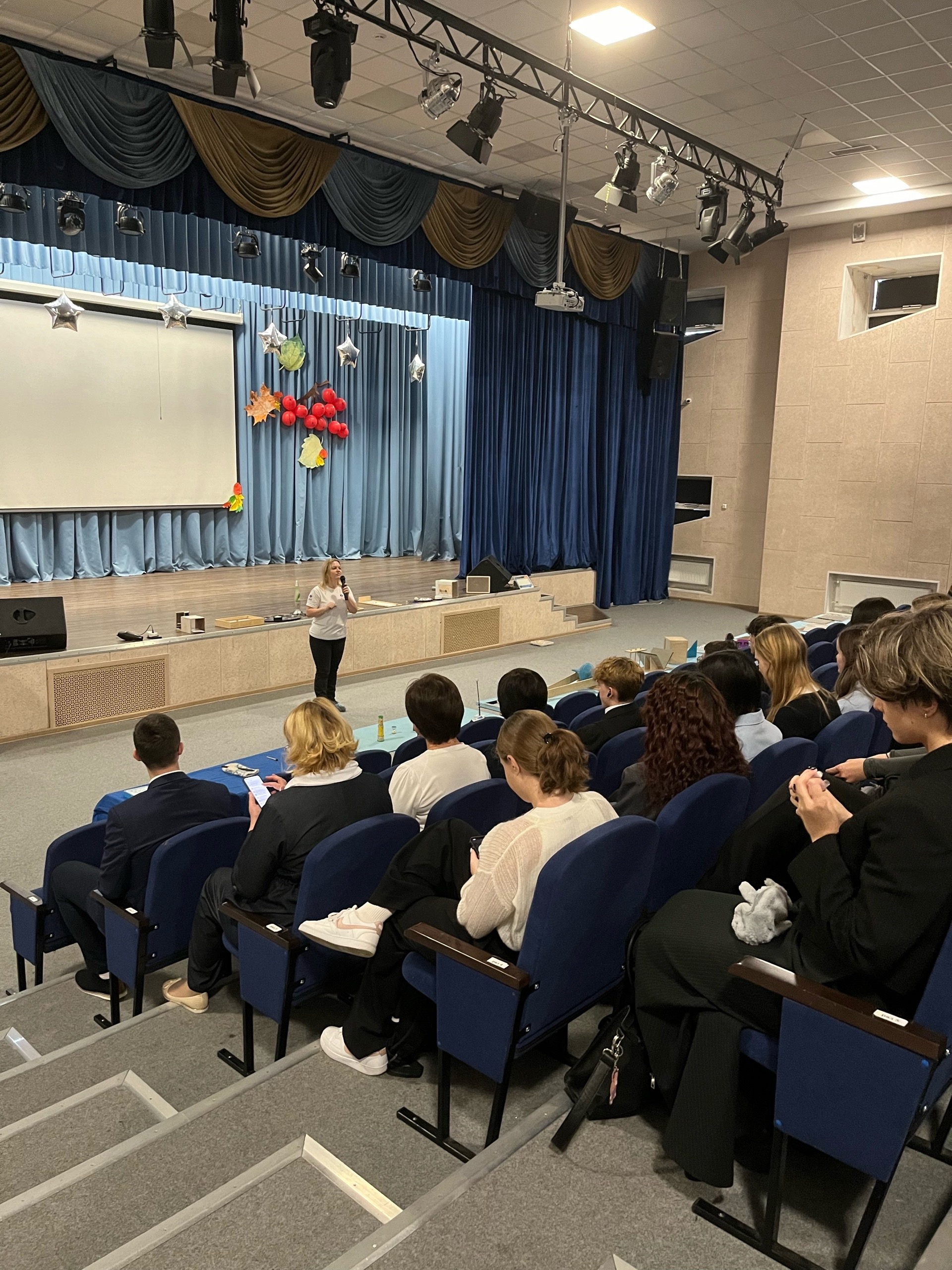 Беседа со специалистами ИОЦ «Центр СПИД» «Время знать», 21.10.2024г Беседа со специалистами ИОЦ «Центр СПИД» «Время знать», 21.10.2024г.